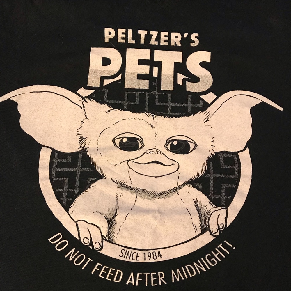 Gremlins Graphic Tee T-Shirt Horror Hot Topic S